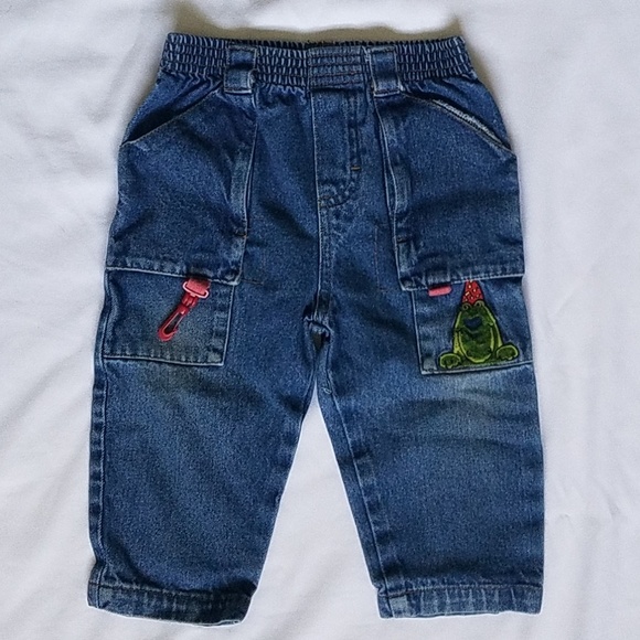 ๐4/$10๐ Elastic Waist Jeans w/ Frog - Picture 2 of 4